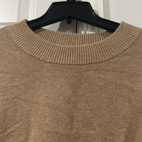 Abercrombie & Fitch Sweater - Picture 3 of 5